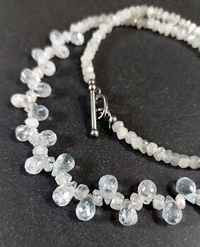 Halsband med Akvamarin - Pärlmix