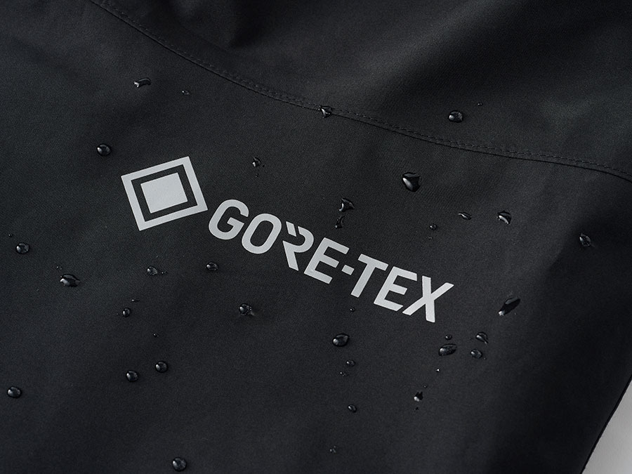 Daiwa Gore-Tex Winter Suit Black - 9