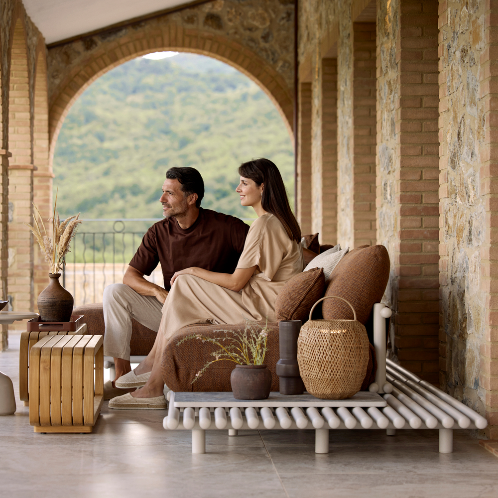 Sticks platform sofa with chaise longue, aluminium - Cane-Line - 4