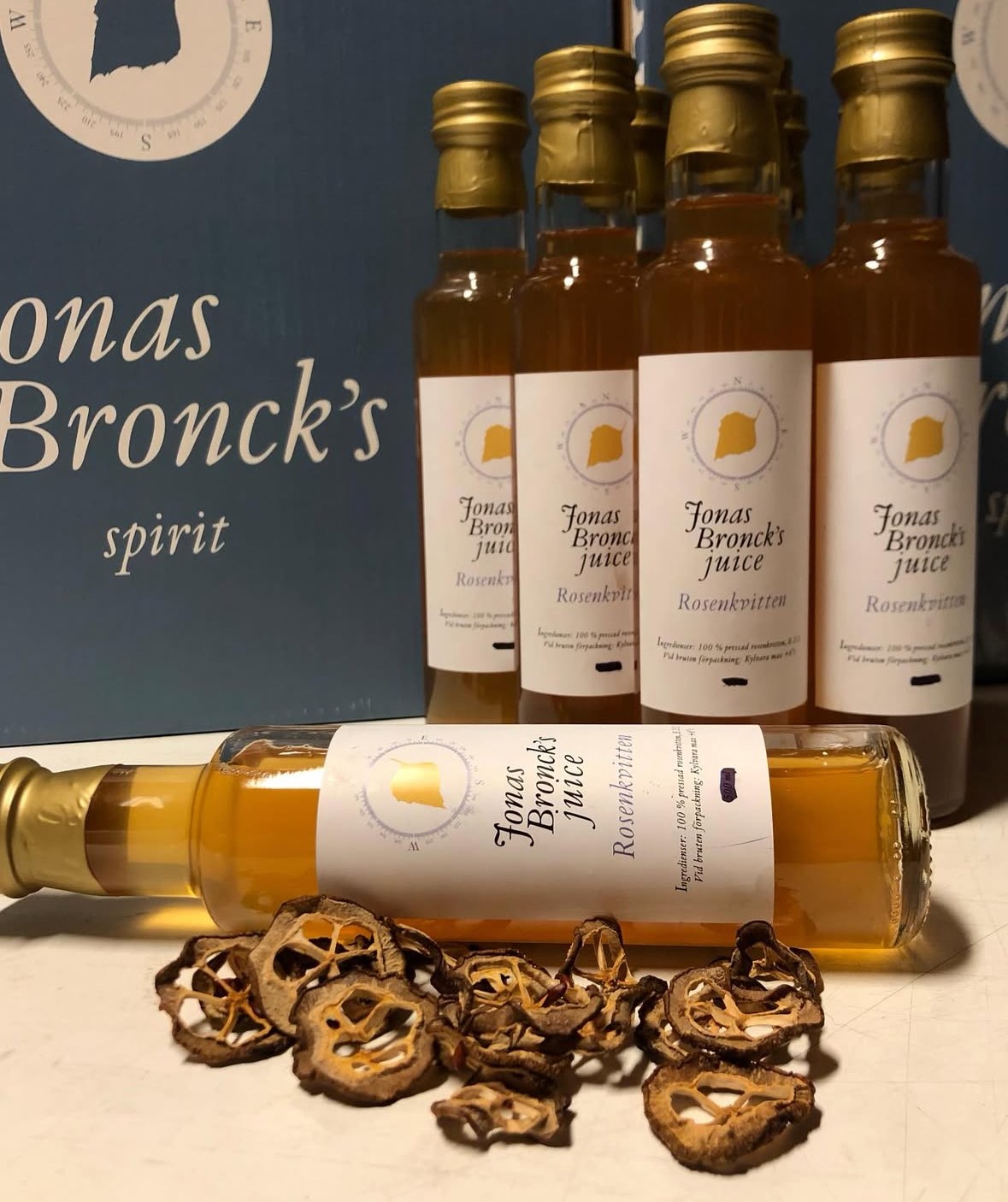 Jonas Bronck´s Rosehip juice - 2