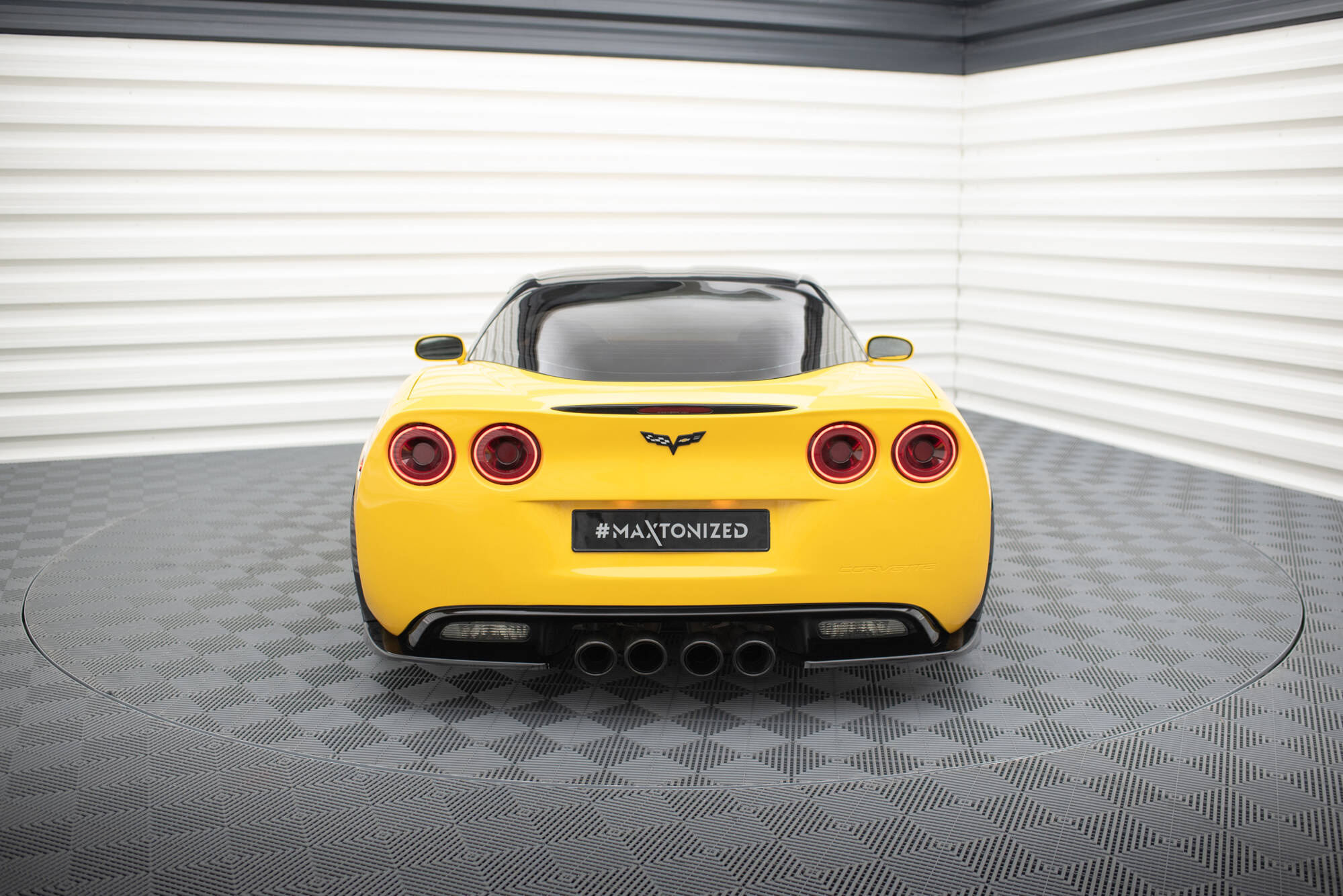 Maxton - Rear Side Splitters Chevrolet Corvette C6
