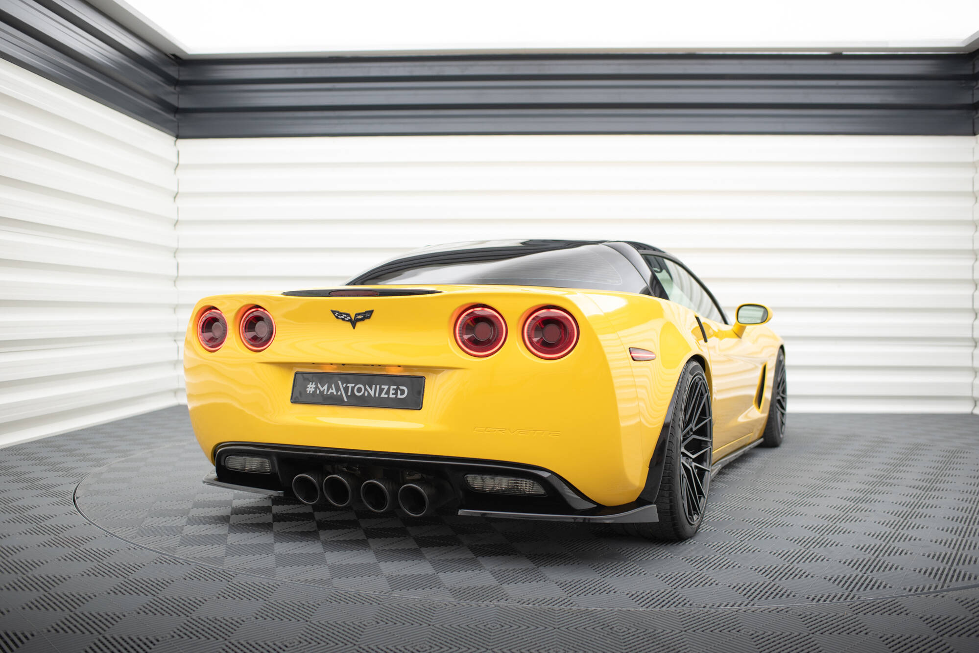 Maxton - Rear Side Splitters Chevrolet Corvette C6 - 3