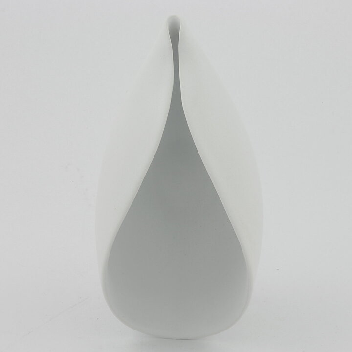 Stig Lindberg (Veckla 1950) White Sculptural Bowl 18 cm (3)