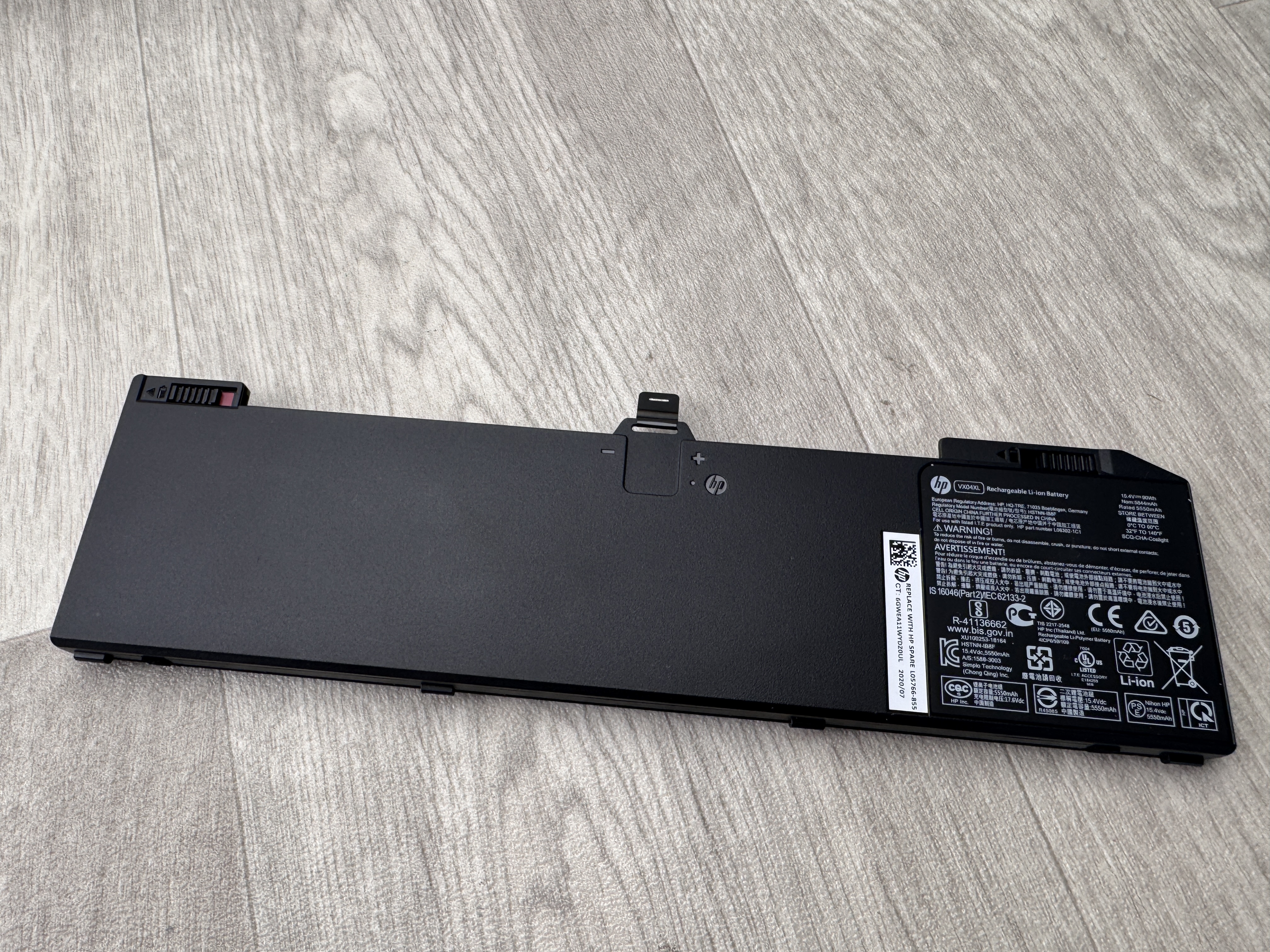 Begagnad Original HP Batteri till HP Zbook 15 G5 G6 VX04XL 15.4V 90WH 5844mAh