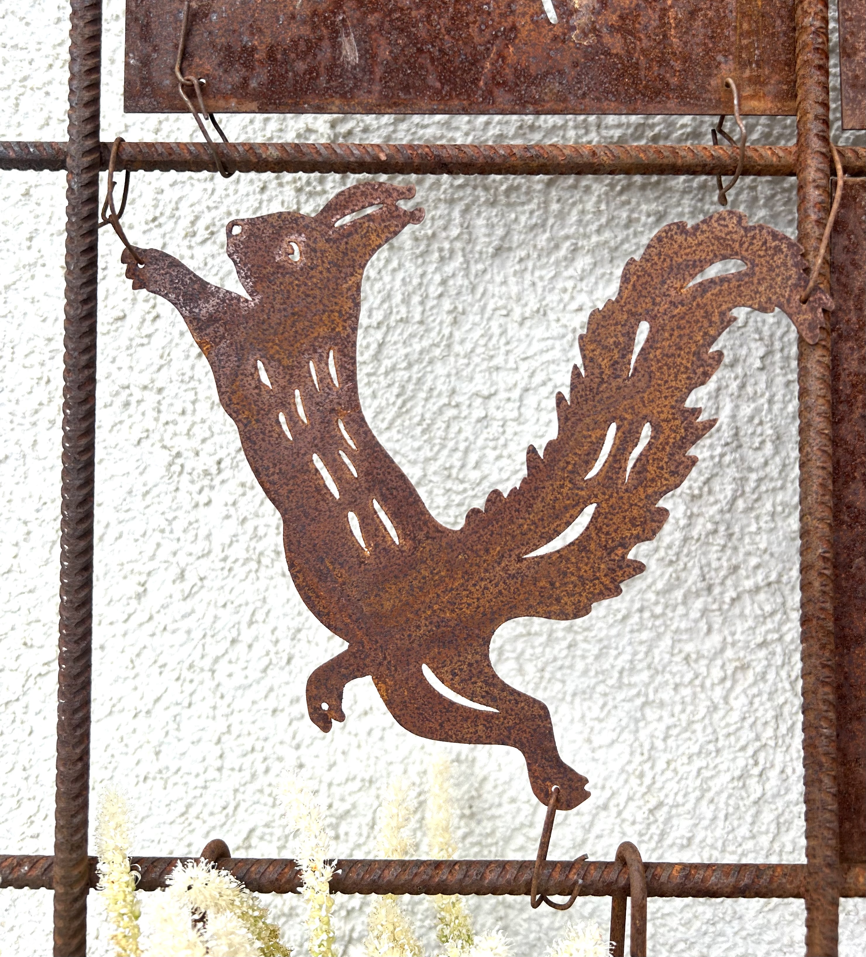 Rostig  EKORRE till armeringsnät 14 cm