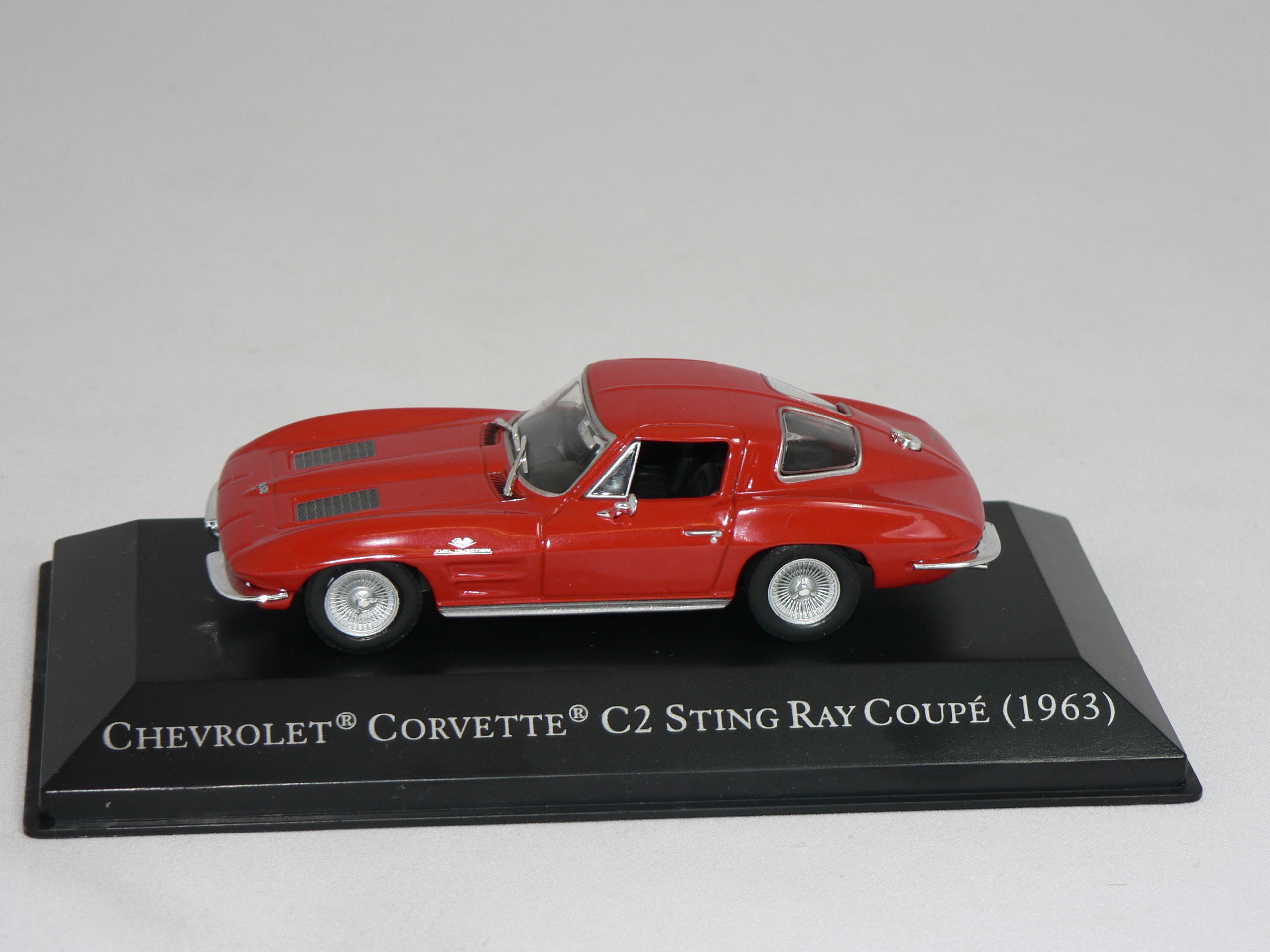 Chevrolet Corvette Stingray  C2  1963   1:43  Atlas - 3