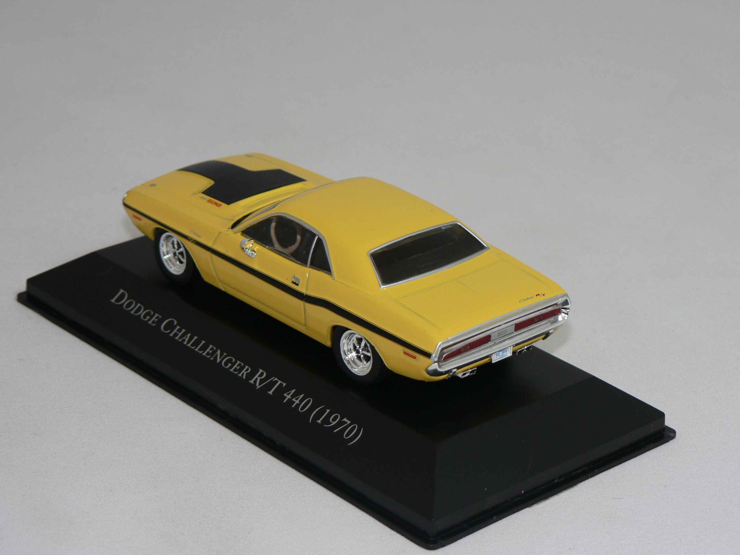 Dodge Challenger RT 1970   1:43  Atlas - 2