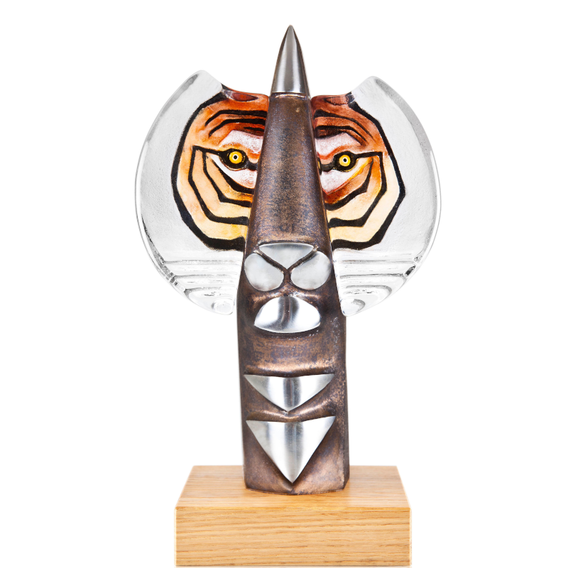 Mats Jonasson Iron & Crystal The Hunter II