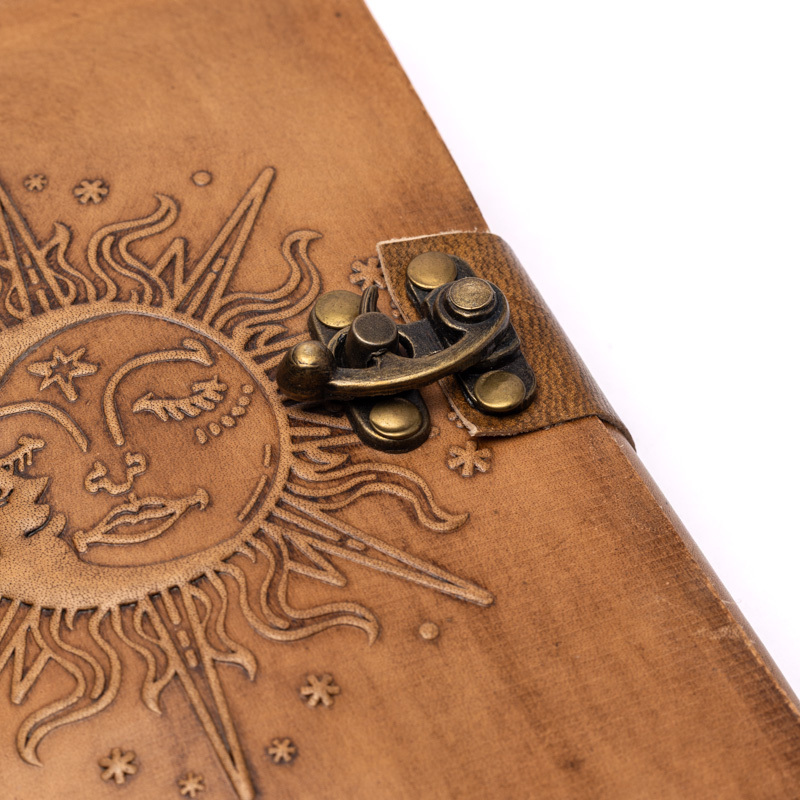 Anteckningsbok Sun & Moon med överdrag i konstläder - 3