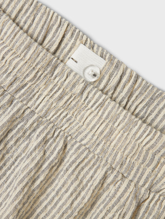 NLMHUGO SHORTS Shorts Turtledove - 3