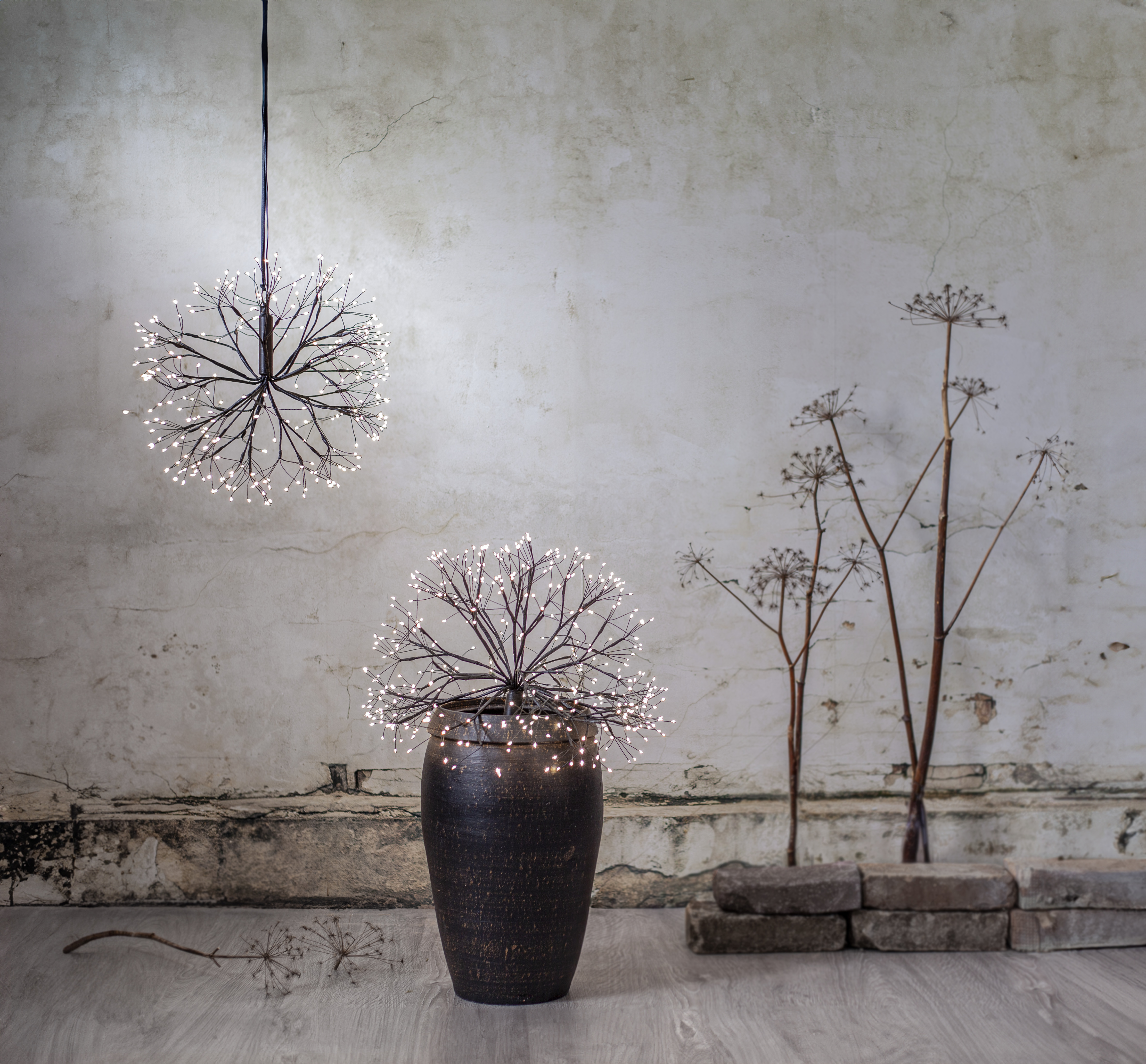 Ljushänge - Ljusboll - Hängande dekoration - 288 LED-lampor - 40x40 cm - 7