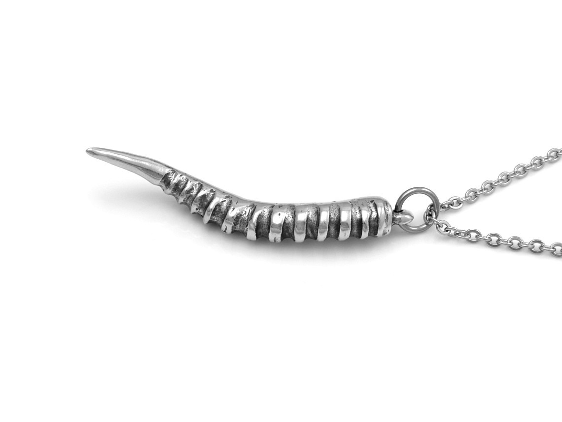 Bläsbock Horn Halsband, Antilop Smycke i Tenn - 2