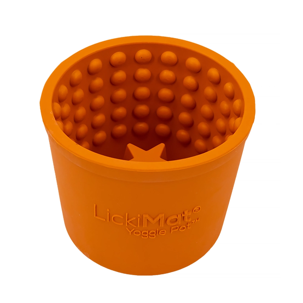 Activation toy for dogs calms down and reduces stress mug Lickimat