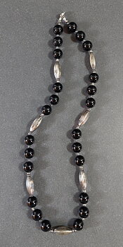 Halsband med Svart Onyx och Silverpärlor