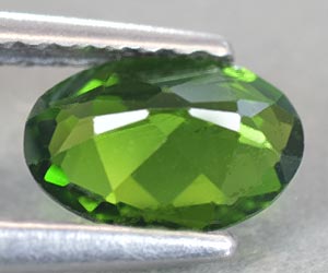 Gema suelta de diópsido de cromo natural de corte ovalado de alta calidad de 0,71 ct - 3