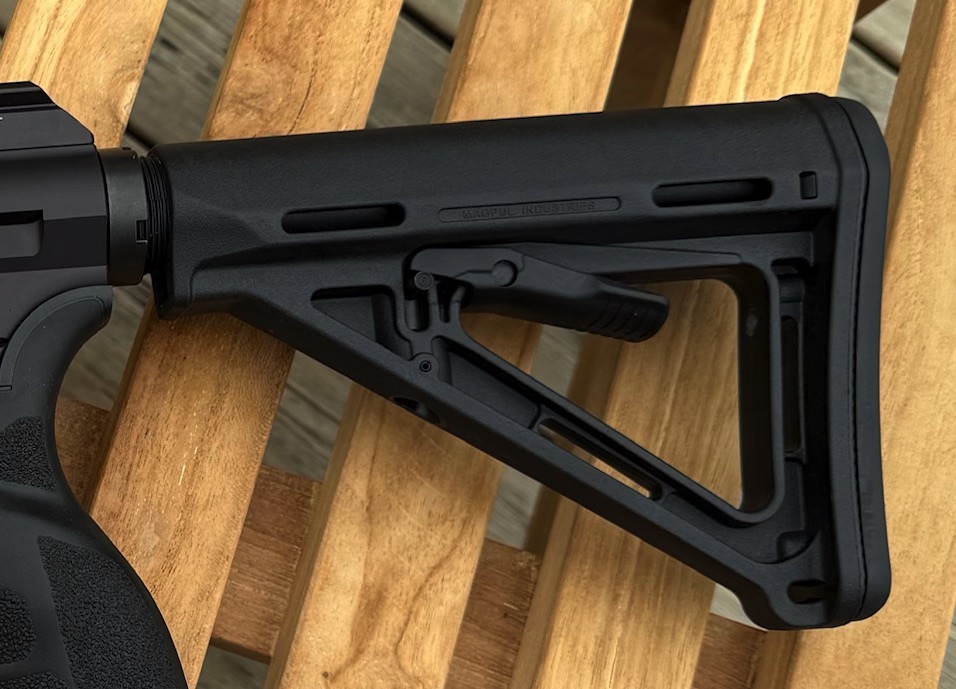 Buffertube och AR15 kolv