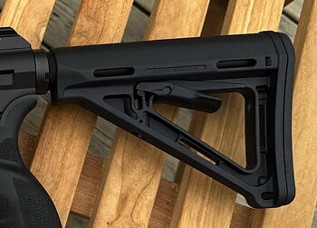 Buffertube och AR15 kolv