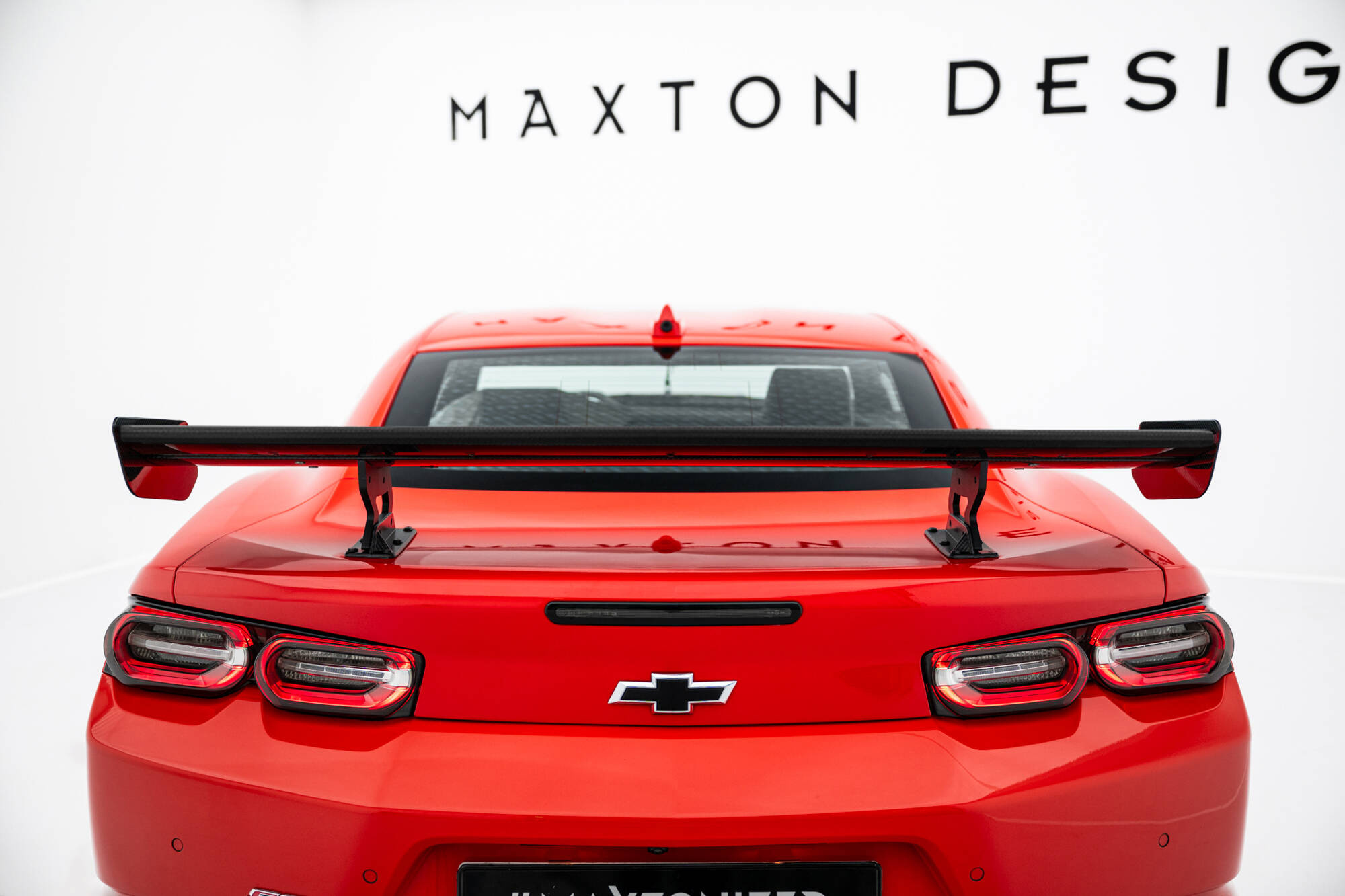 Maxton - Carbon Spoiler With Internal Brackets Uprights Chevrolet Camaro SS Mk6 Facelift