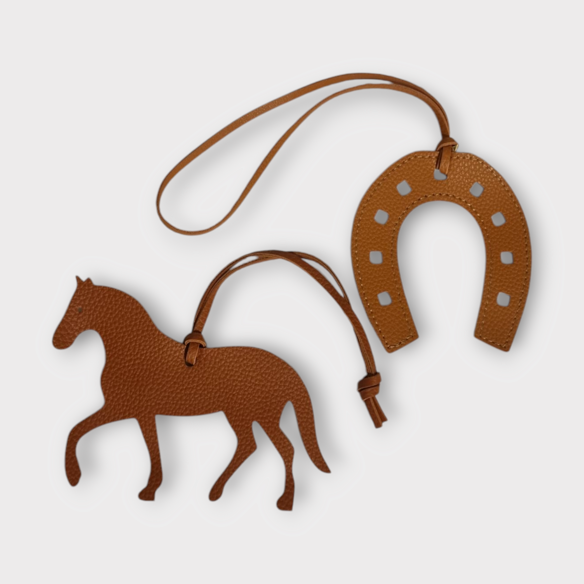 Simple bagcharm - 16