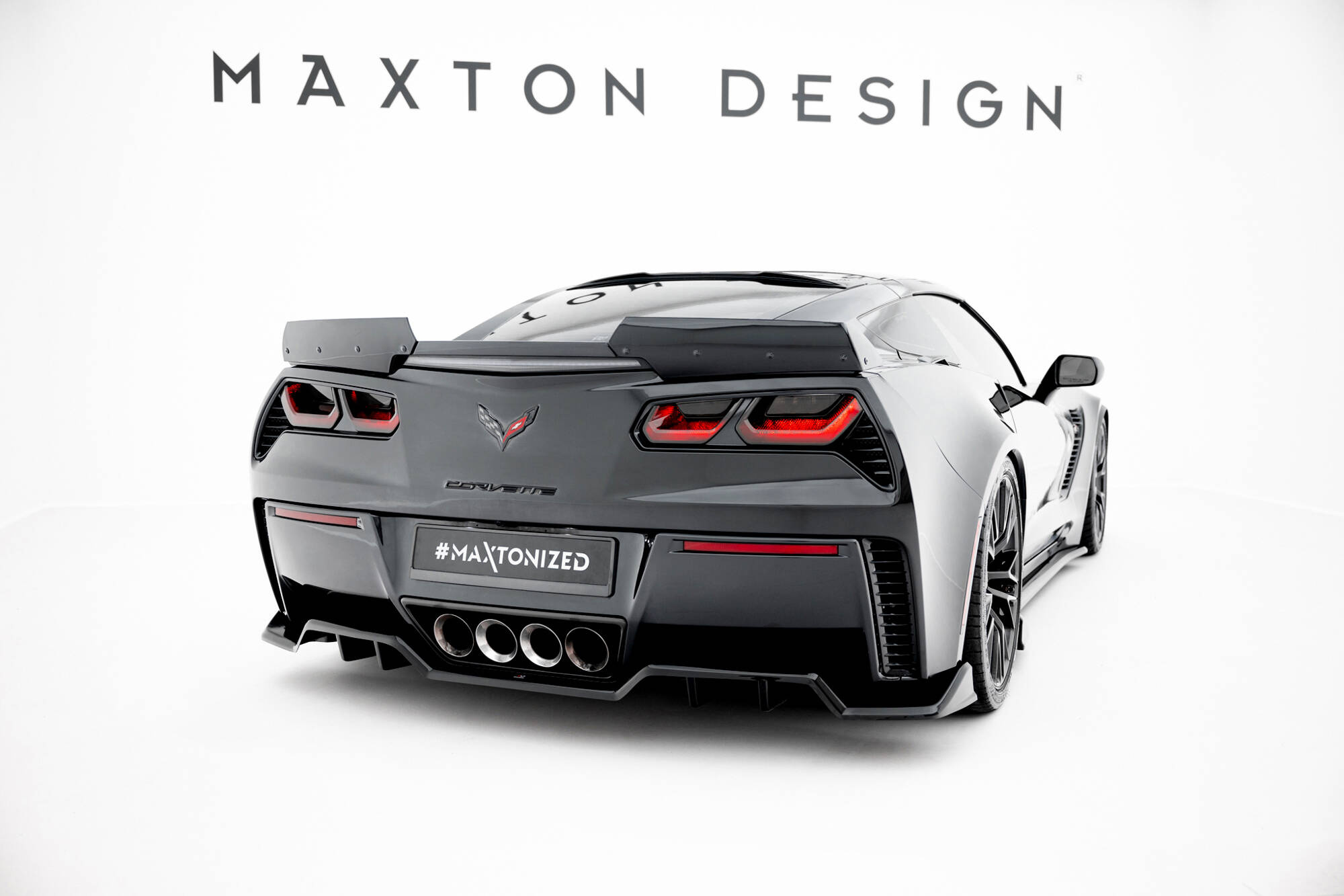 Maxton - Central Rear Splitter (with vertical bars) Chevrolet Corvette Z06 C7 - 4