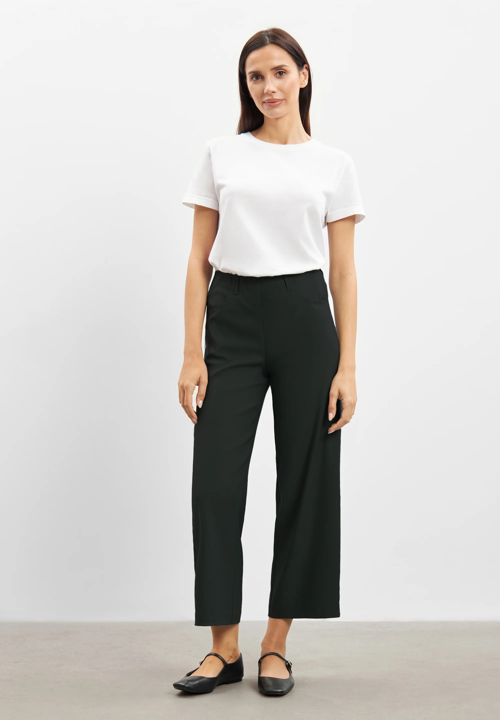 Donna Loose Crop - Black - LauRie