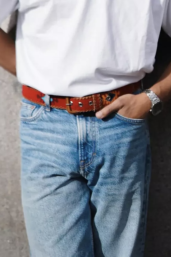 Latch - Belt Red - 5