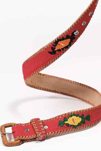 Latch - Belt Red