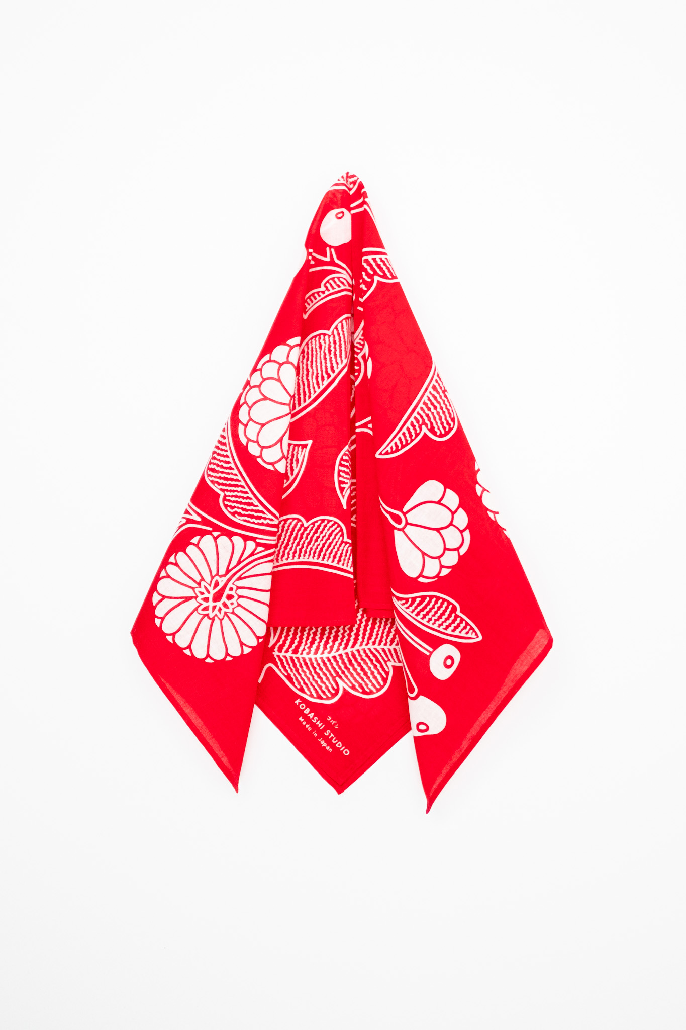 Kobashi Studio - Chrysanthemum Bandana Red Skinku