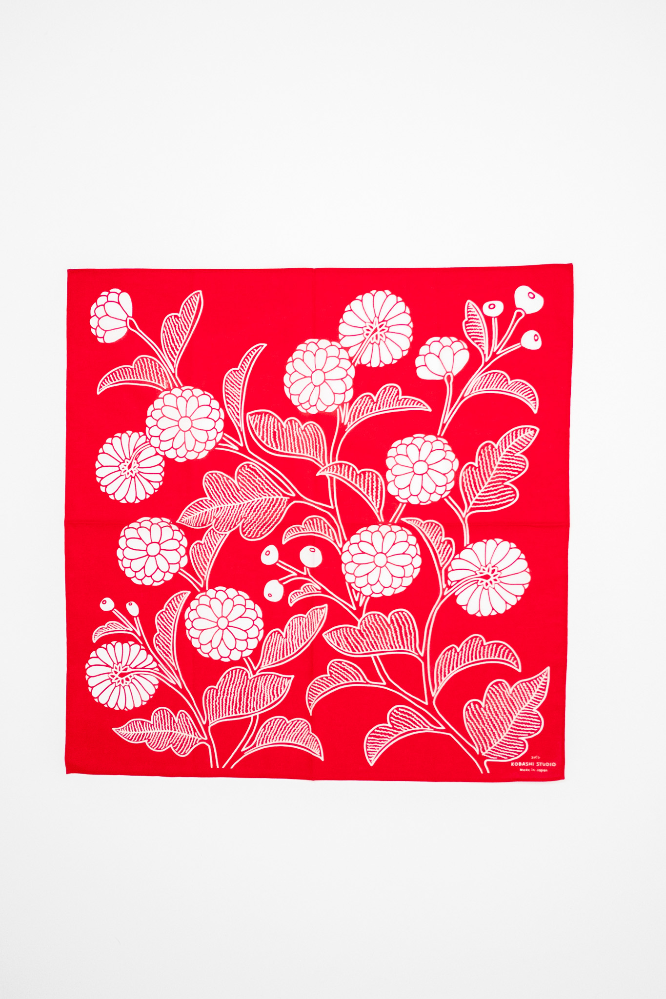 Kobashi Studio - Chrysanthemum Bandana Red Skinku - 2