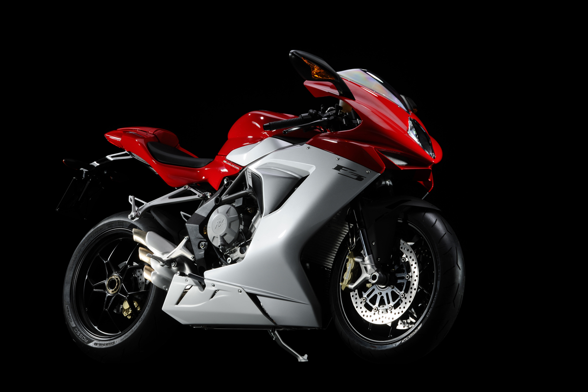 Maj 2025: Supermotors och klassiska MV Agusta! - 3