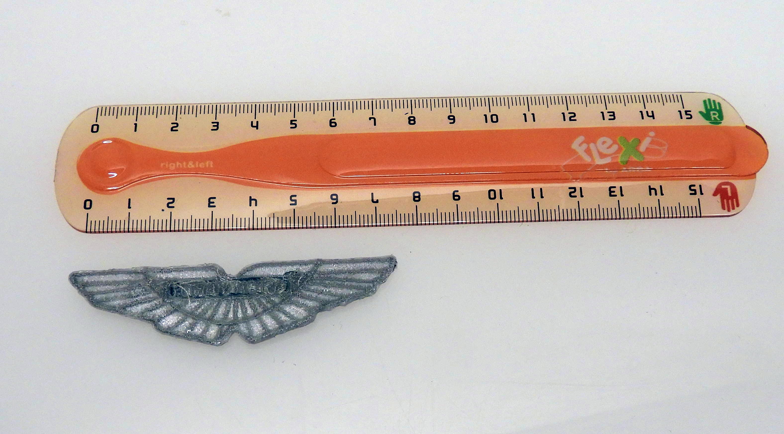 Broderat Aston Martin märke 7,6 cm - 2