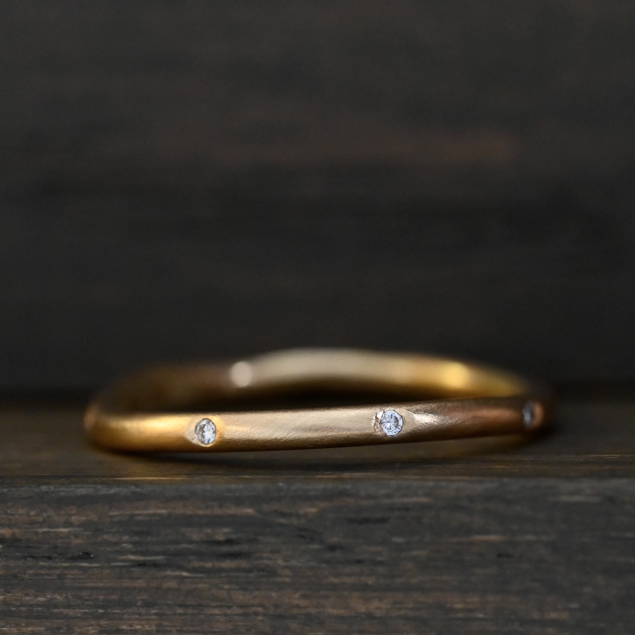 Ring Finding My Way diamanter handgjord guld 18 karat