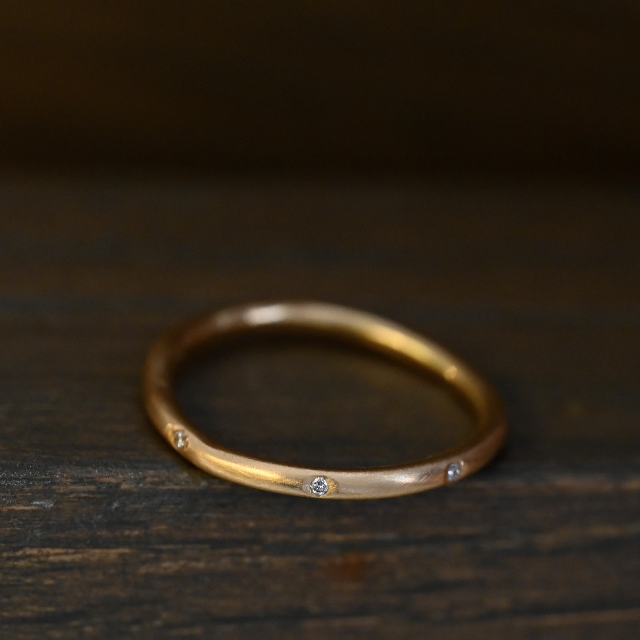 Ring Finding My Way diamanter handgjord guld 18 karat