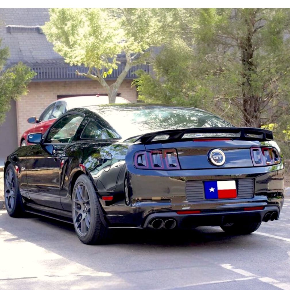 Bakre Spoiler – GT/CS-stil – Blank Svart (FORD MUSTANG 2010–2014, alla modeller) - 4