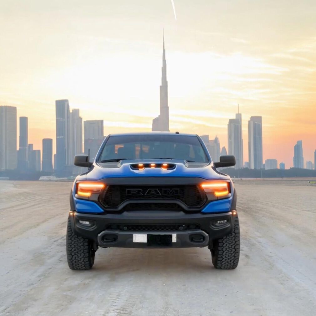 Konverteringskit + LED-belysning – TRX-stil (DODGE RAM 1500 2013–2018)