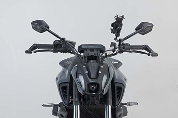 Sport mirror set.