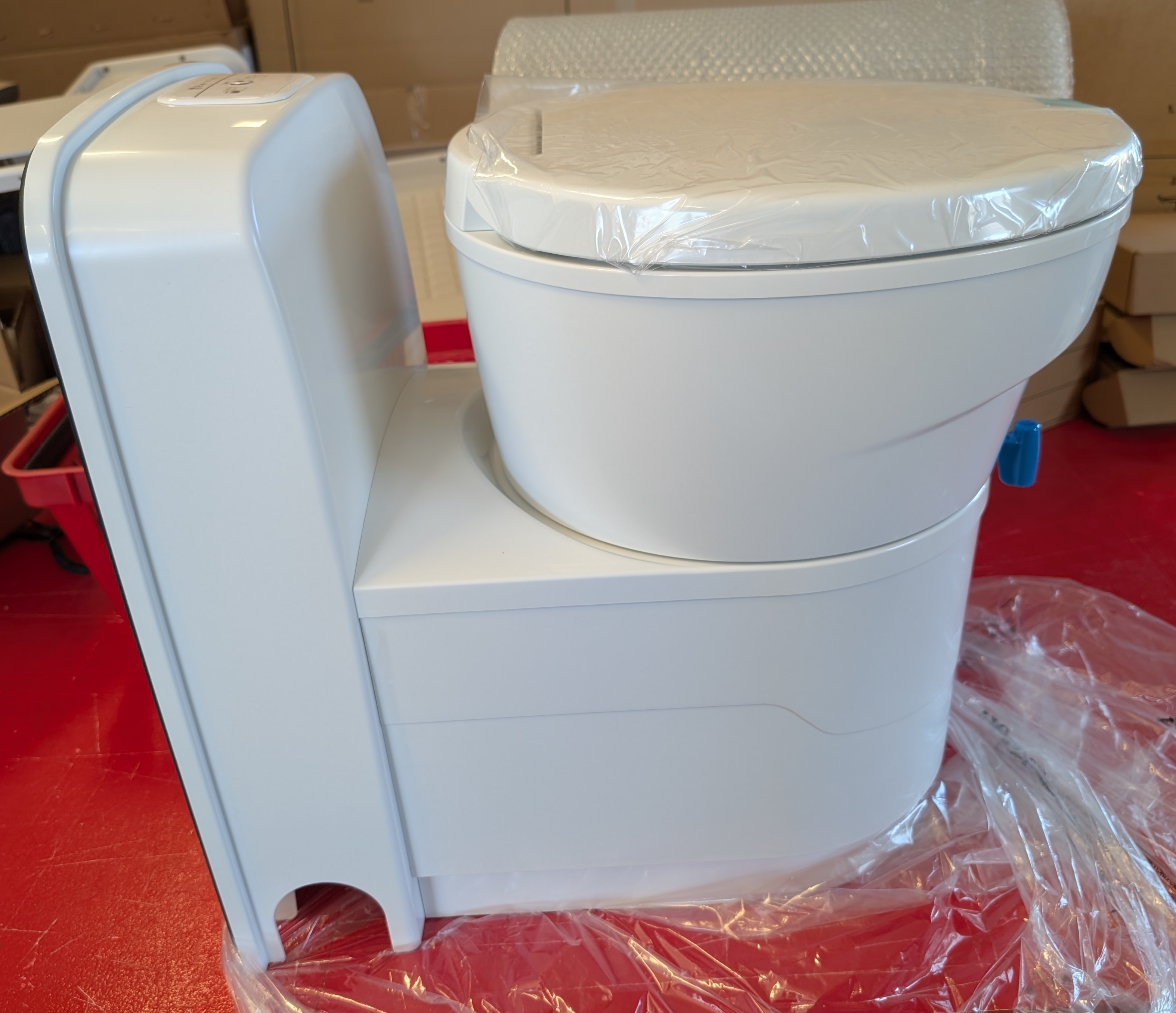 CT2000 Casette Toilet - 2