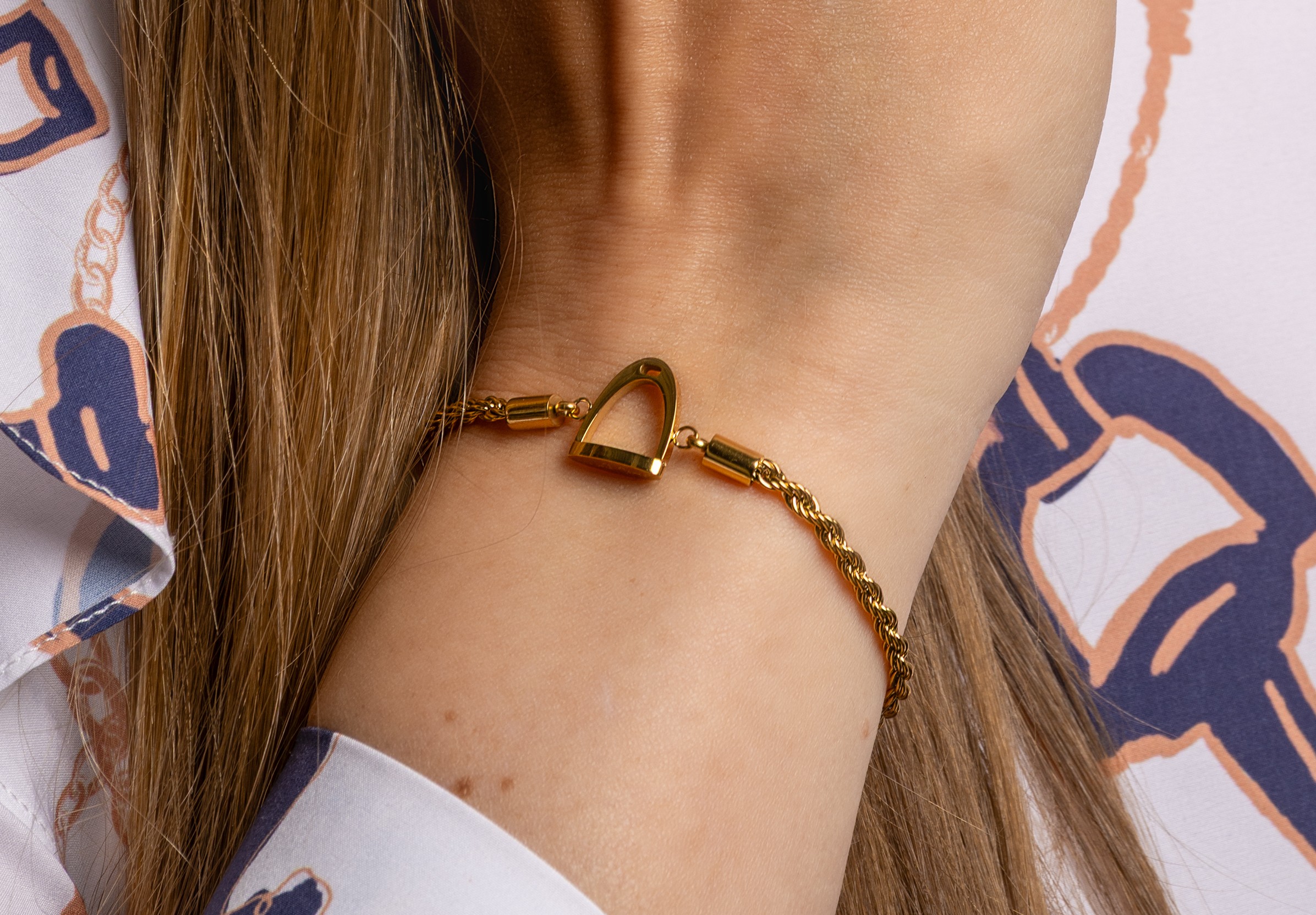 Stirrup Bracelet Gold - 5