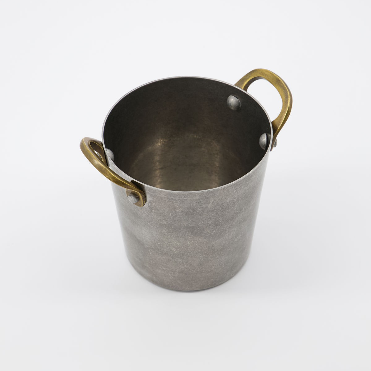 Bucket NV presentation, Silver Finish - 2