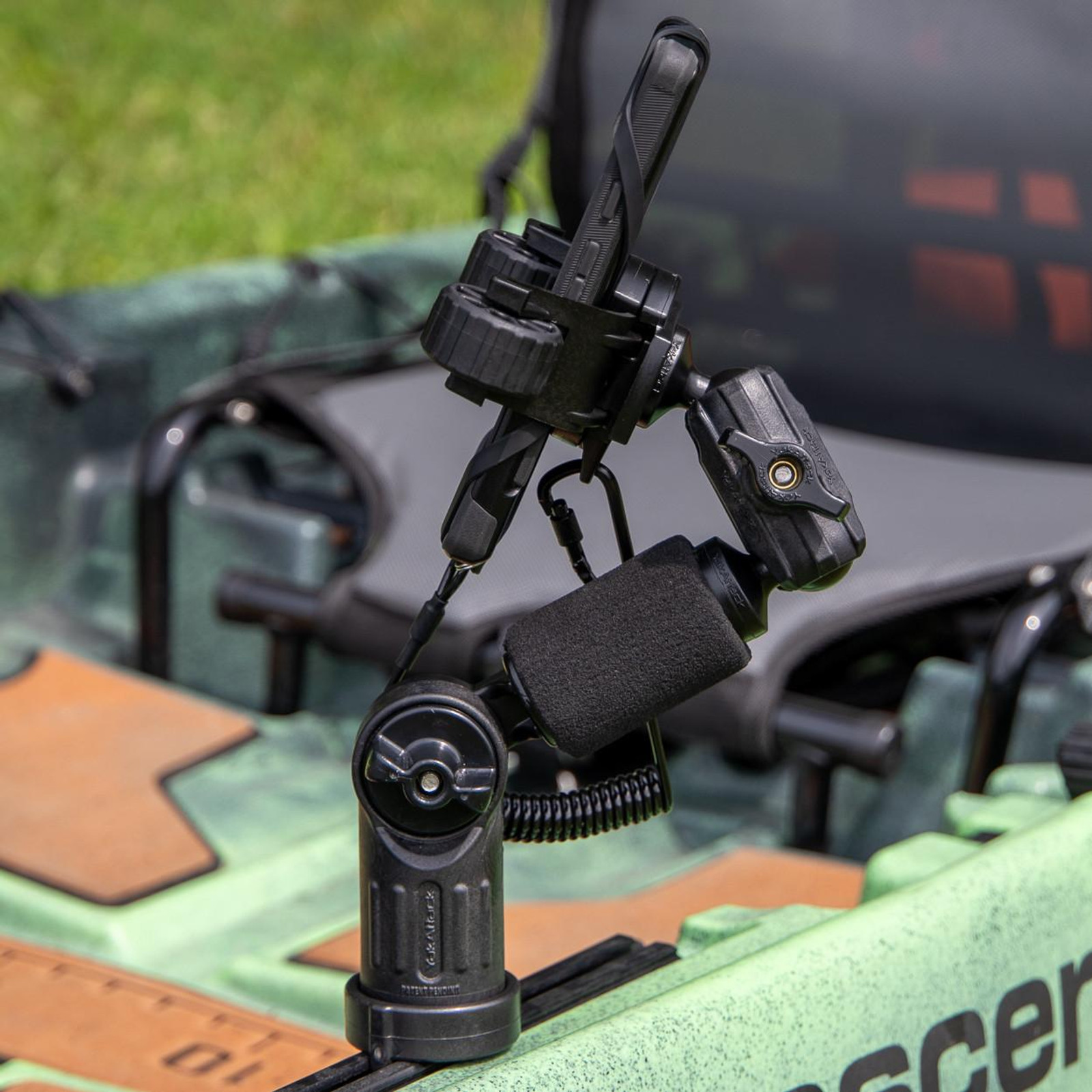 YakAttack RotoGrip Phone Holder Pro with LockNLoad Mounting System - 3
