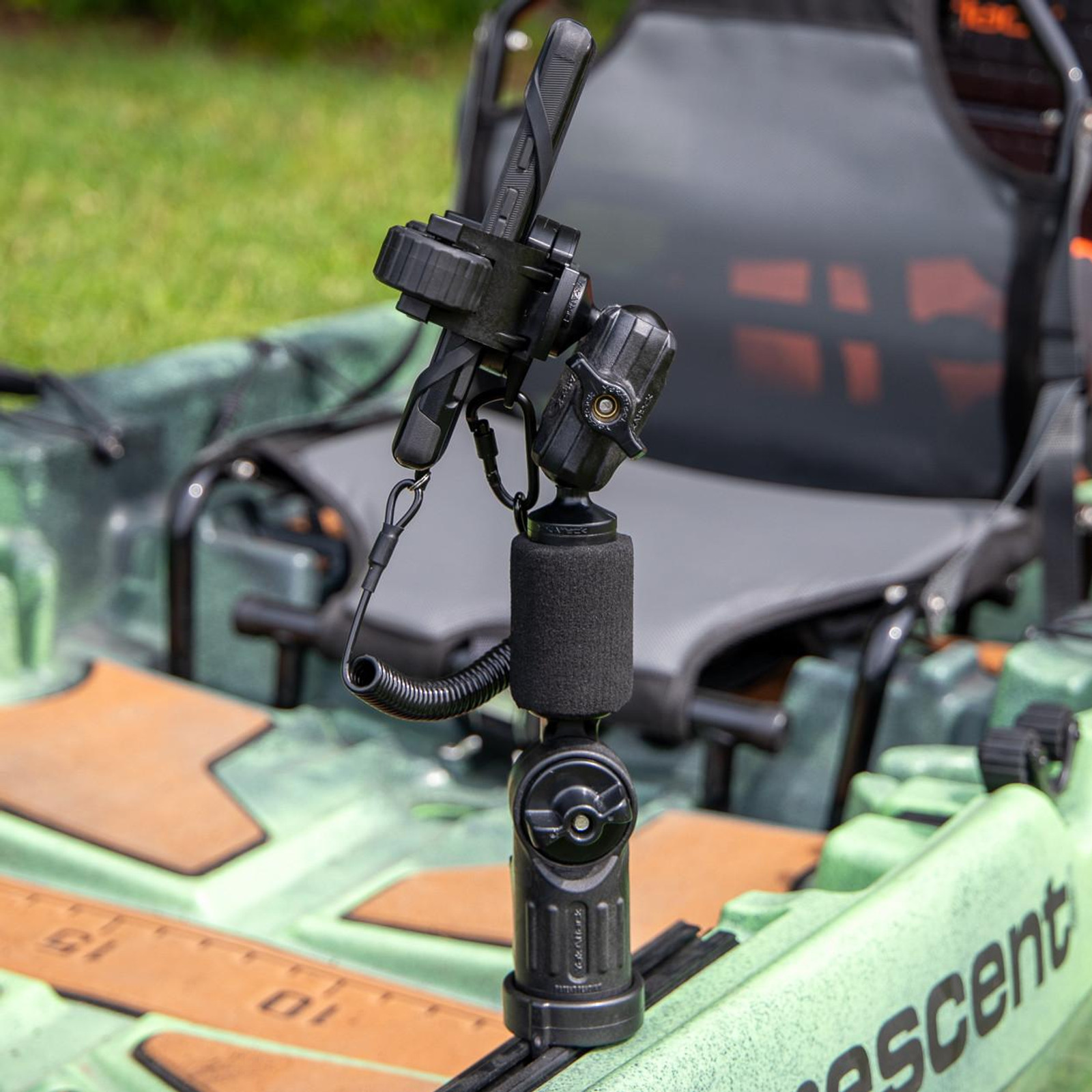 YakAttack RotoGrip Phone Holder Pro with LockNLoad Mounting System - 9
