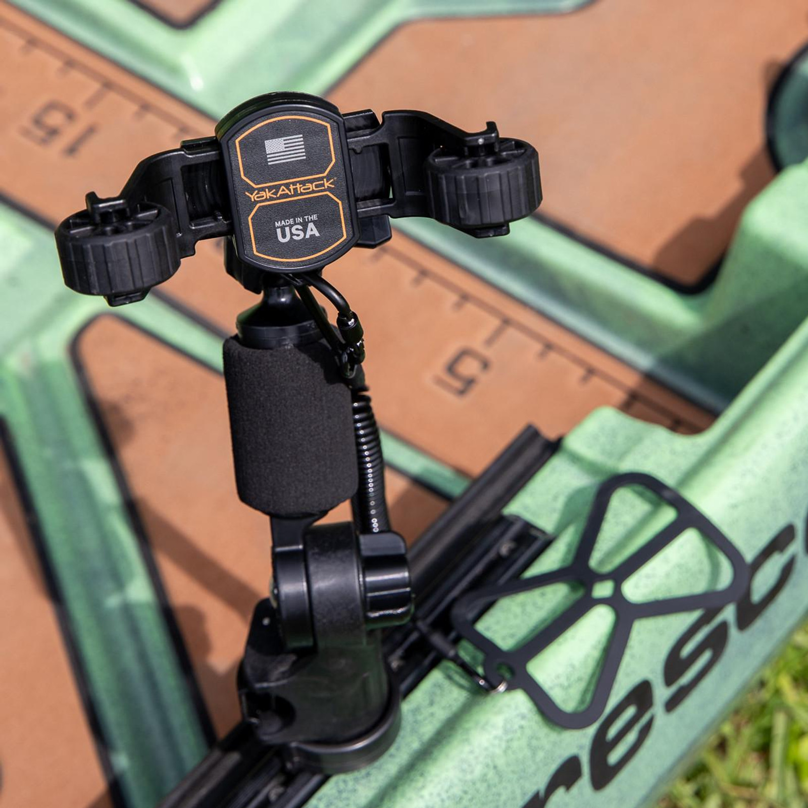 YakAttack RotoGrip Phone Holder Pro with LockNLoad Mounting System - 5
