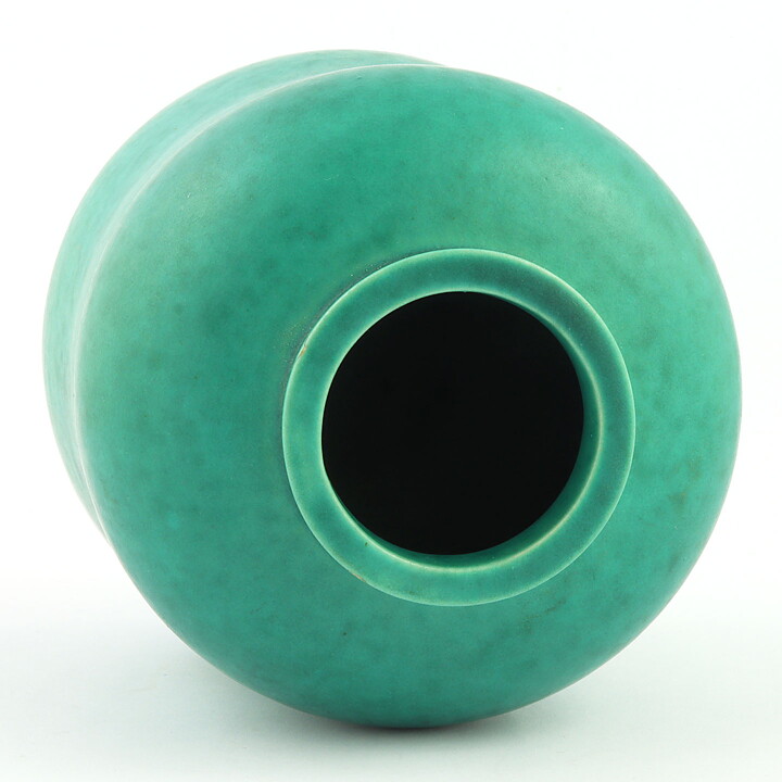 Wilhelm Kåge (1930s) Green Undulating Vase 16 cm
