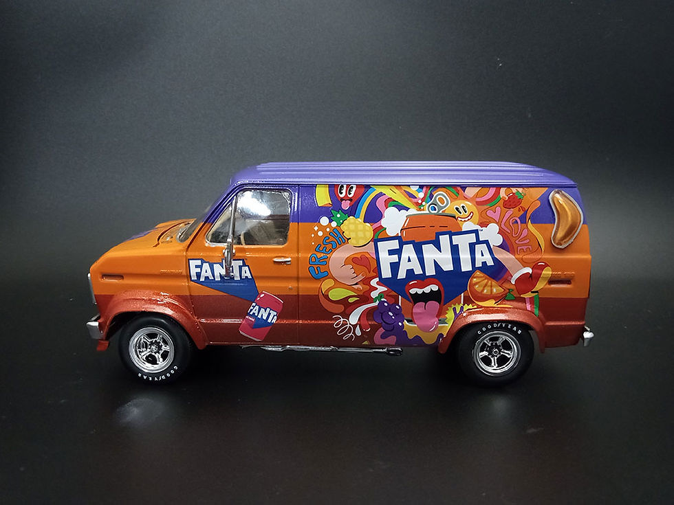 Ford Custom Van Fanta 1977 1/25 - 2