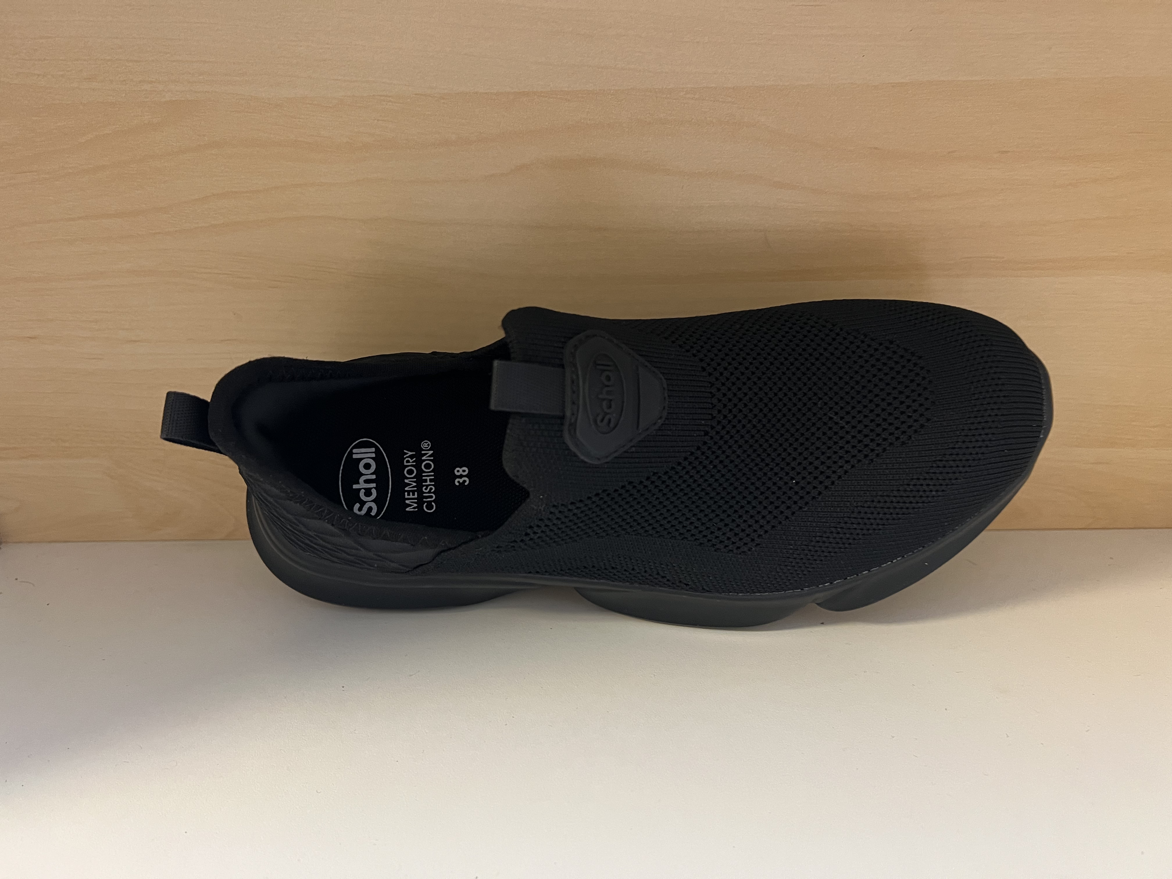 Scholl-sko svart-textil med slip-in häl (bara att kliva i) Memory innersula. - 2