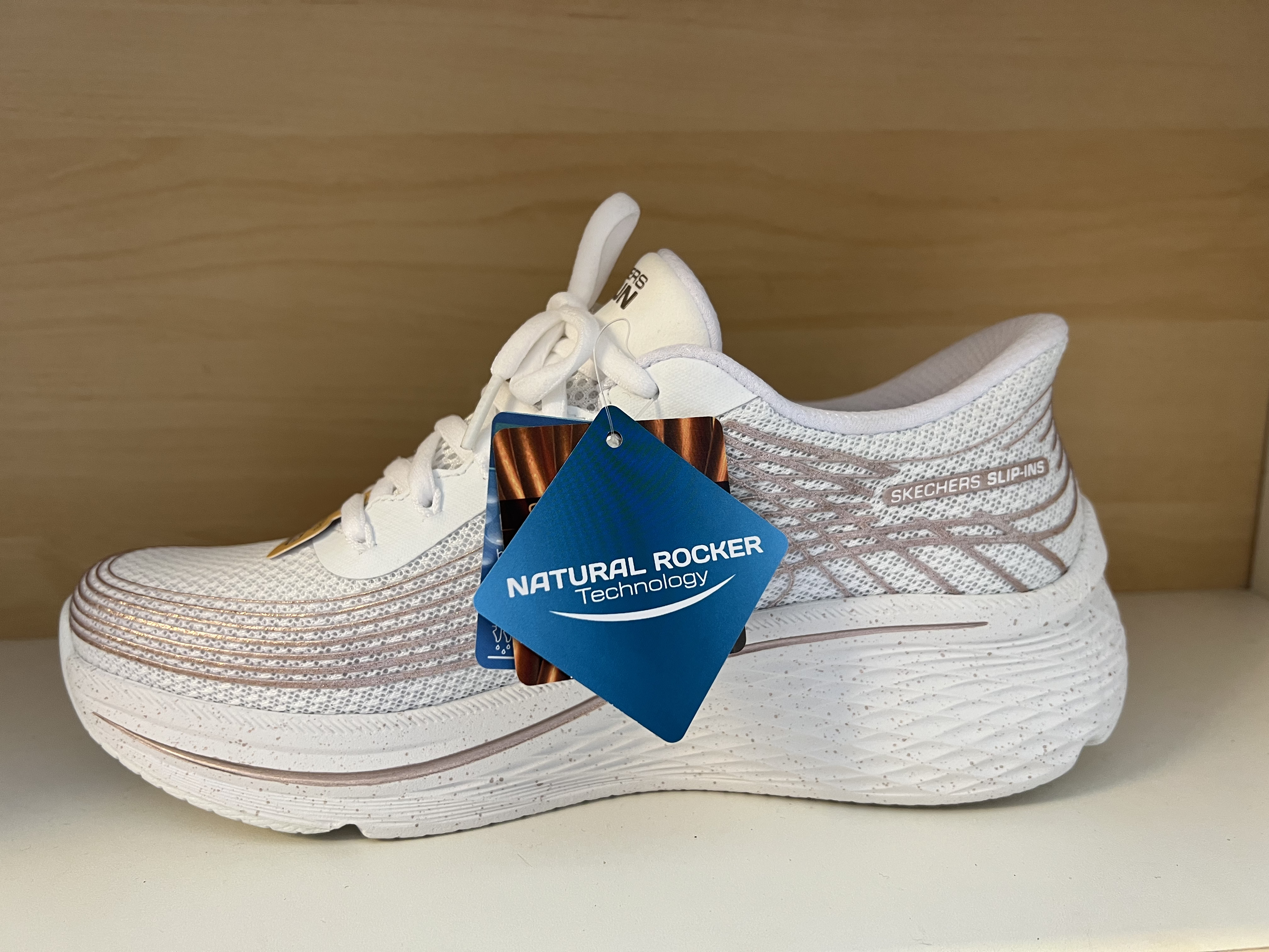 Skechers Max Cushion Elite. Slip-ins. Memory Foam innersula - 3