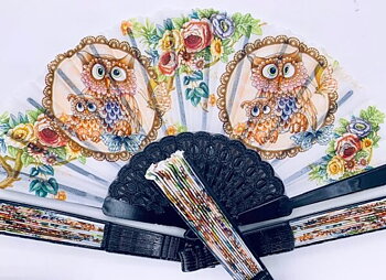 Uggla med Blommig  Motiv Solfjäder / Handfläkt 