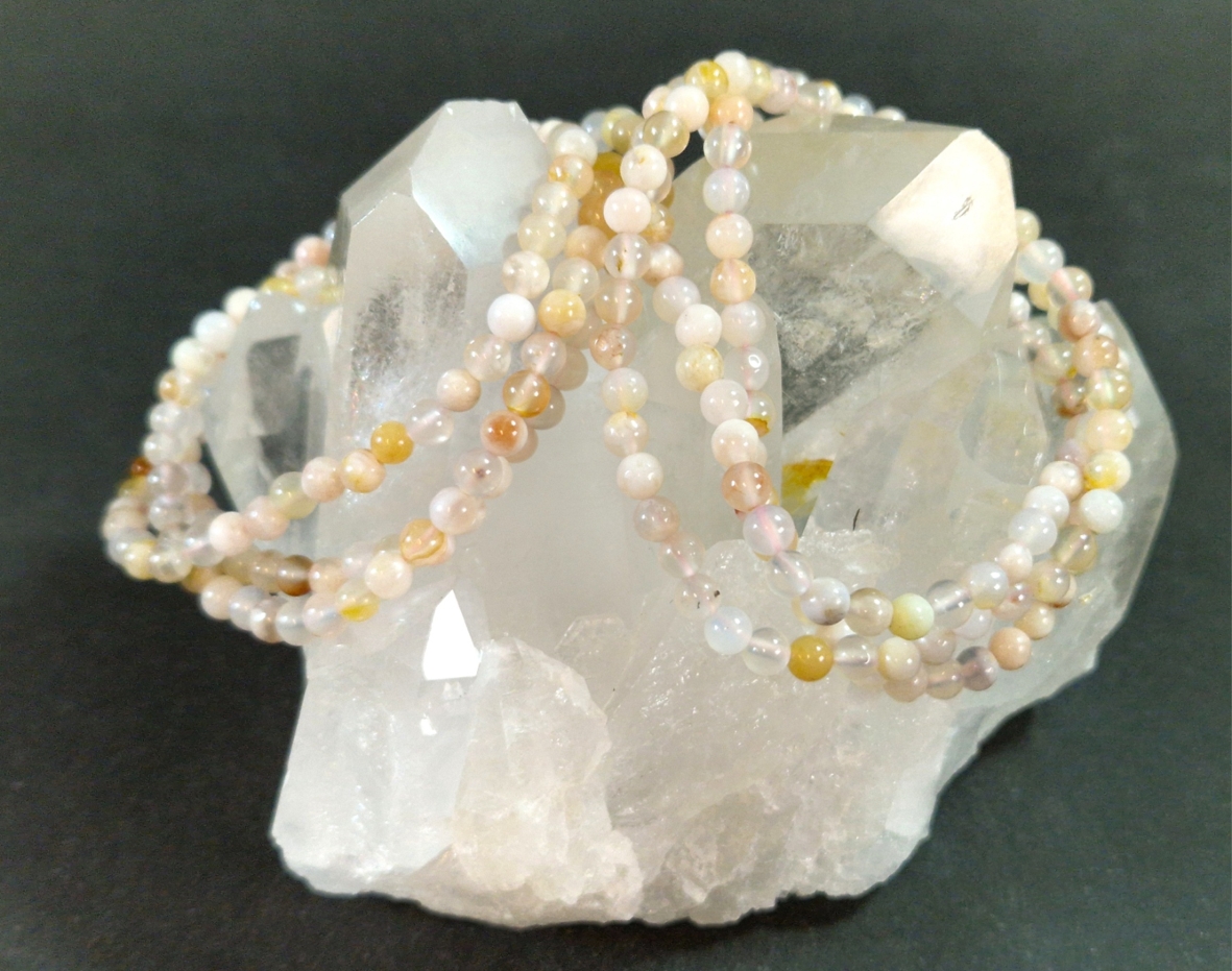 Sakura/Körsbärsblomster Agat Armband  - 7 mm Pärlor