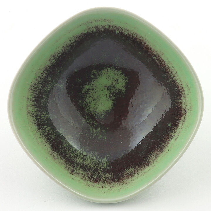 Berndt Friberg (1956) Unique Celadon and Oxblood Quadratic Bowl 9 cm