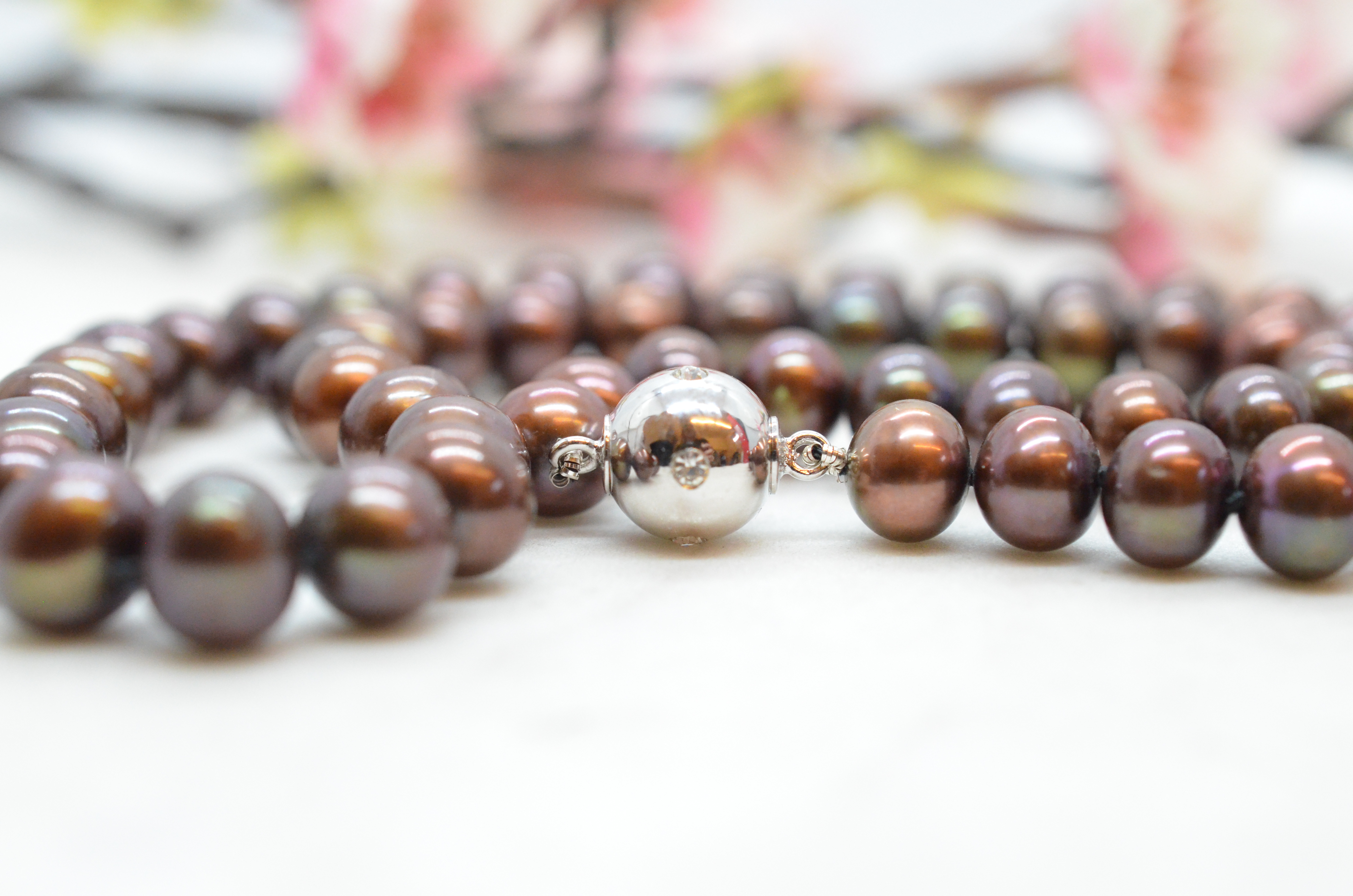 Pearl necklace with colored freshwater pearls in brown-green shade - 6